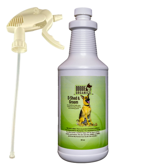 Doggie Organics D-Shed & Groom. Front product image. Sprayer included.